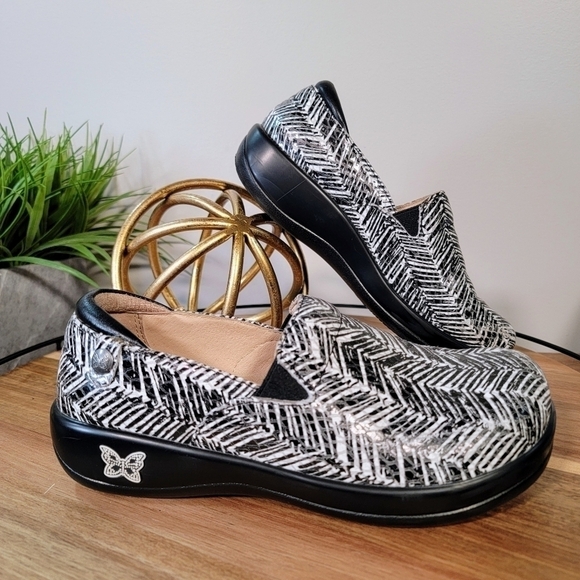 Alegria Keli Black & white Professional Nursing Nurse Work Shoes Flats Size 36 - Picture 4 of 17